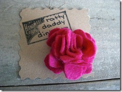 pink felt flower pin