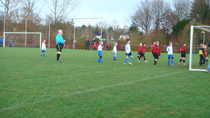 2011 - 17 DEC - WVV F3 - BATO F1 017.jpg