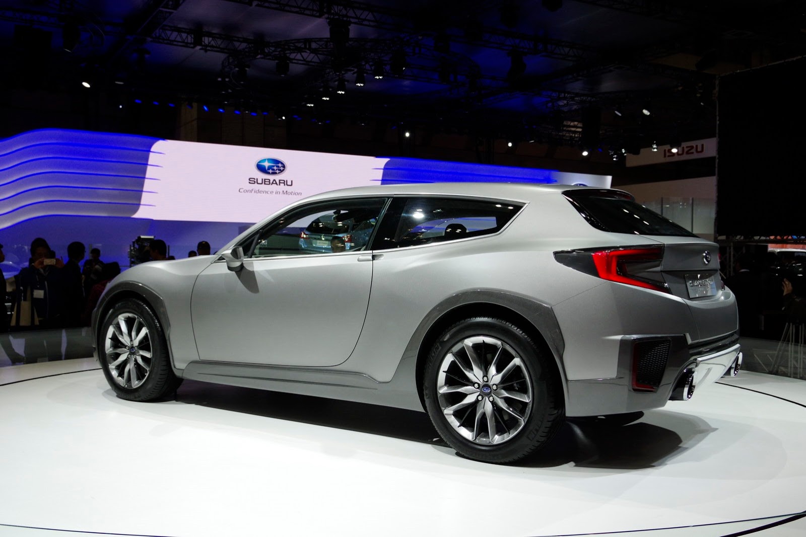 Subaru-Cross-Sport-1%25255B2%25255D.jpg