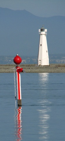 [lighthouseIMG%255B4%255D.jpg]
