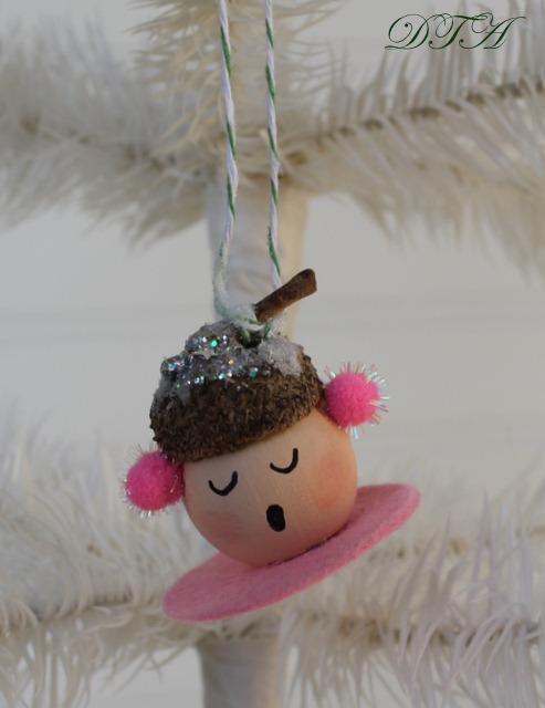 [elves%2520036-001%255B3%255D.jpg]