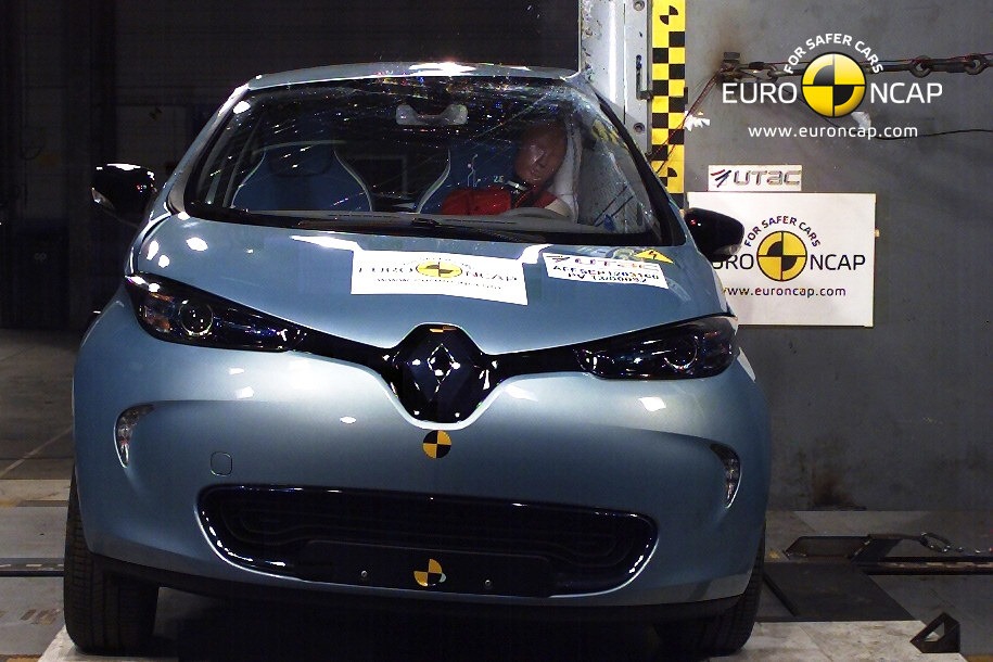 [Renault-Zoe-3%255B2%255D.jpg]