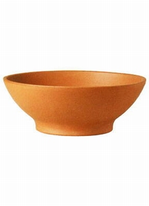 Bowl planters will add an unexpected element in your backyard. (arizonapottery.com)