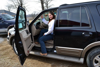 [getting-in-the-truck7.jpg]
