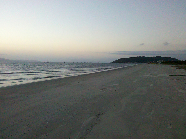 na_praia_em_floripa_4.jpg