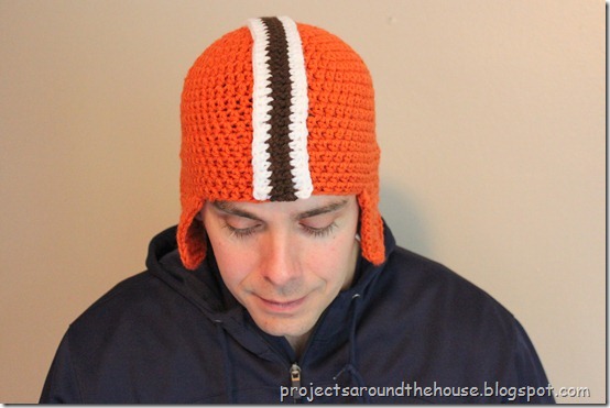 Crochet football helmet hat pattern Crochet football helmet hat pattern, Browns