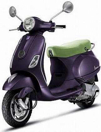 [Piaggio-Vespa-LX125-Scooter%255B4%255D.jpg]