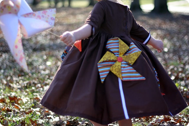 pinwheel dress_8013 pinwheel dress_8013
