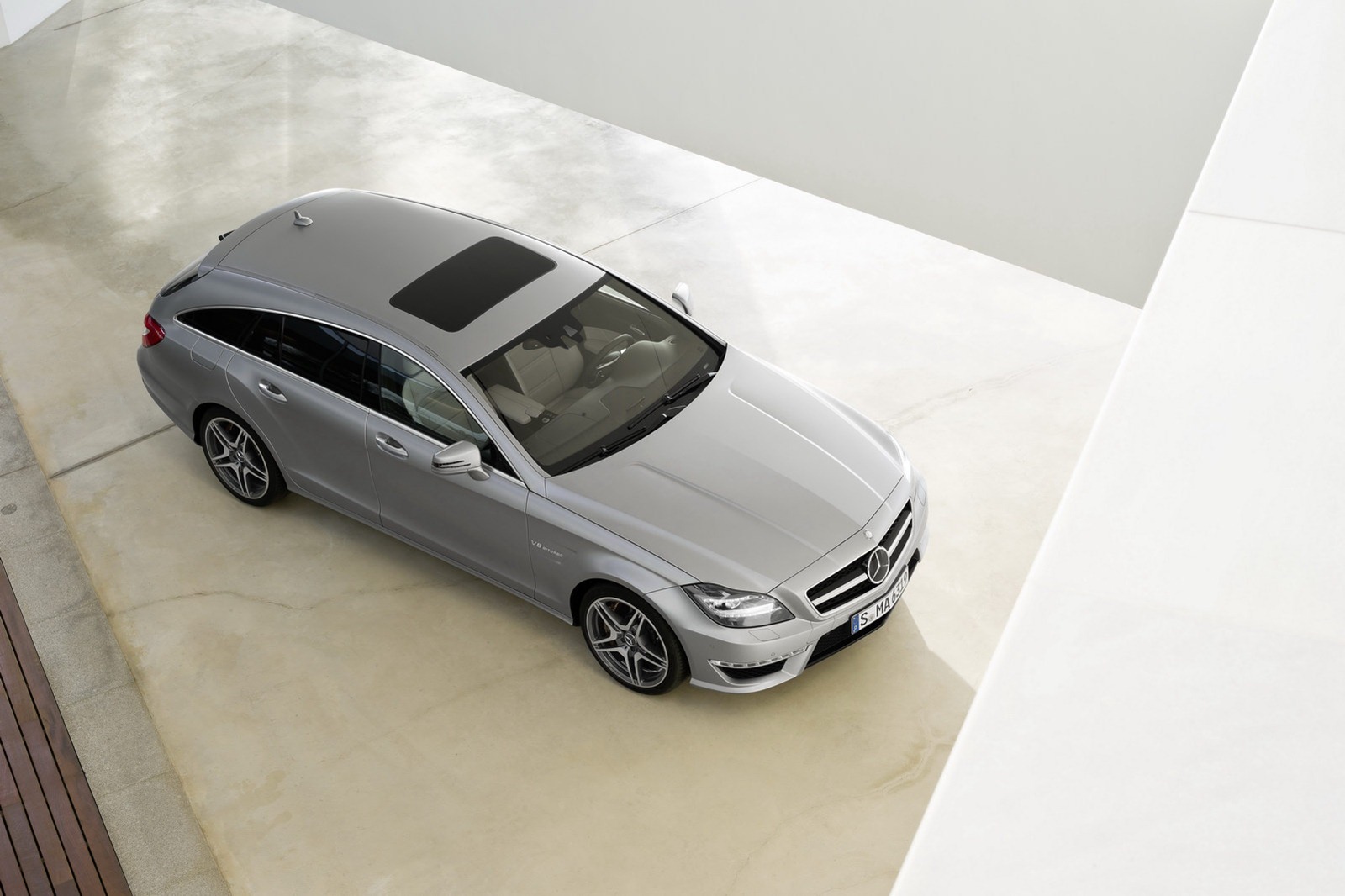 Mercedes-CLS-63-AMG-Shooting-Brake-006[2].jpg