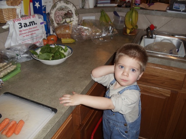 [20120114_BrianHelpingCook02%255B4%255D.jpg]