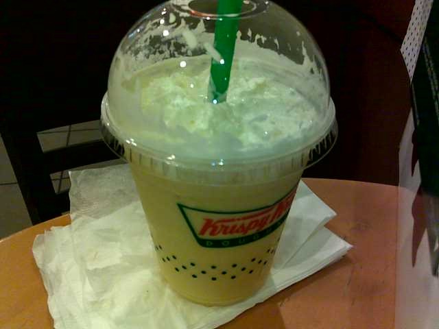 [krispy%2520kreme%2520mango%2520kreme%2520chiller%252C%2520by%2520240baon%255B3%255D.jpg]
