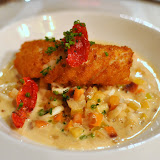 Risotto végétal et chipiron.
Une brunoise de légume crémée et un cihpiron frit dont la consistence était parfaite. Succulent.