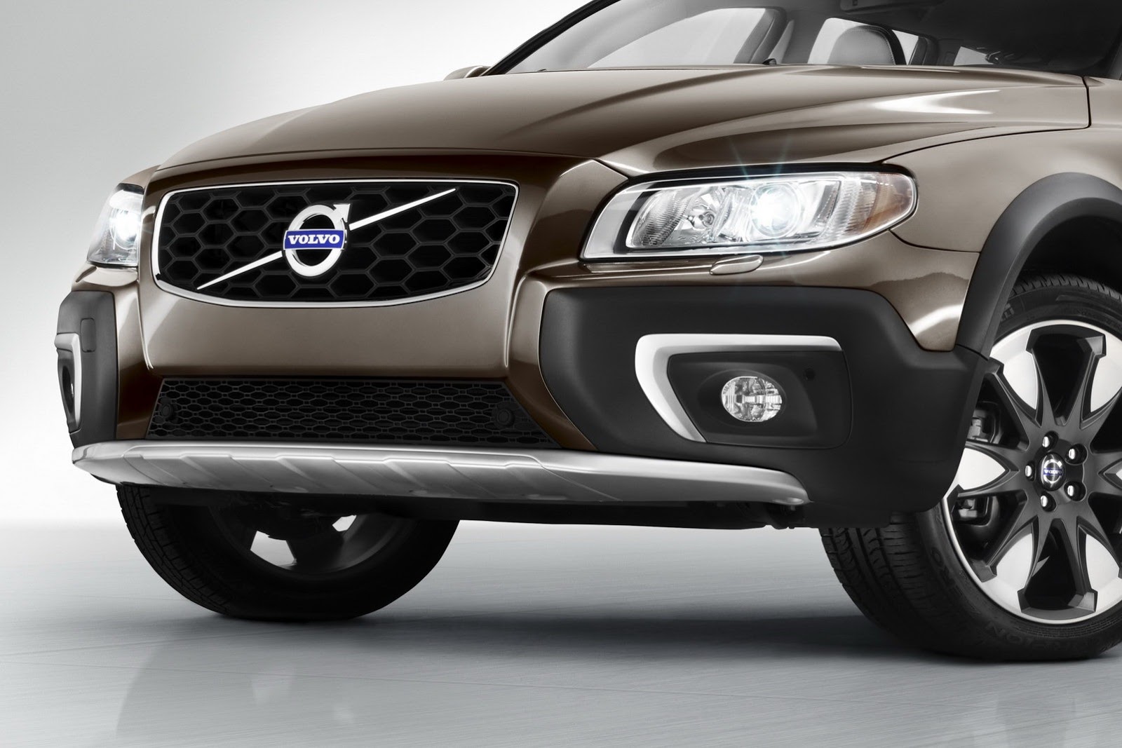 [2014-Volvo-S80-V70-XC70-5%255B2%255D.jpg]
