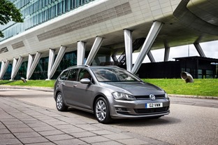 Volkswagen-Golf-Estate-1