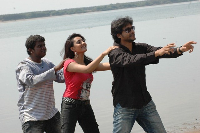 Latest Tamil Hit Film Bachelors 2 Photos Gallery 2011