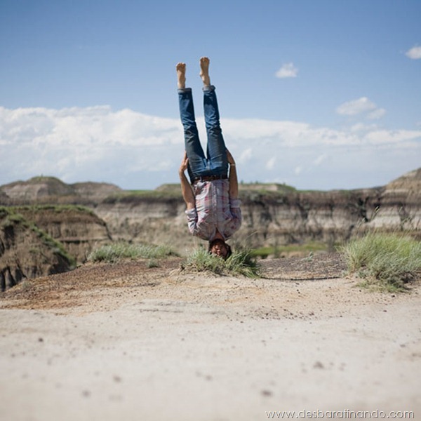 upside-down-self-portraits-stephen-caulton-morris-desbaratinando (15)