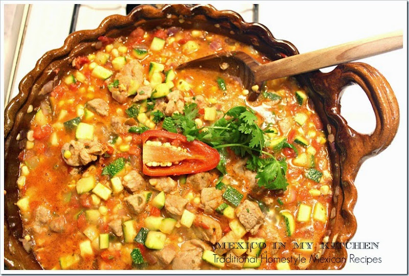 calabacitas con puerco1aA calabacitas con puerco1aA