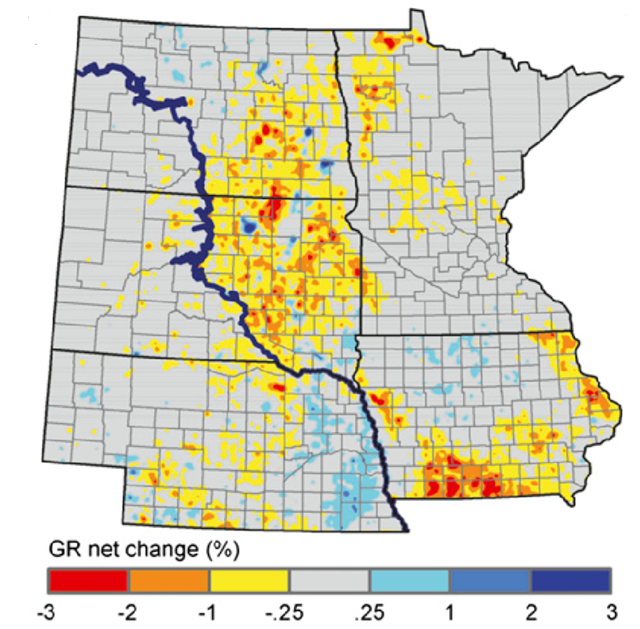Map of the U.S. Plains showing the percentage of grasslands that were converted into corn or soybean fields between 2006 and 2011. Spurred on by the rush for biofuels, farmers are digging up grasslands in the northern Plains to plant crops at the quickest pace since the 1930s Dust Bowl. Graphic: Wright and Wimberly, 2013