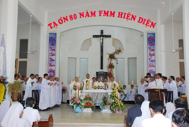 Thánh lễ kỷ niệm 80 năm dòng Phan Sinh Thừa Sai Đức Mẹ hiện diện tại Việt Nam