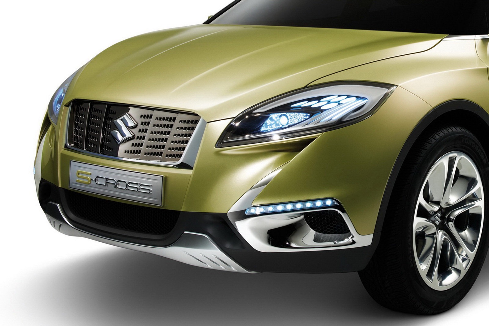 [Suzuki-S-CROSS-Concept-8%255B2%255D.jpg]