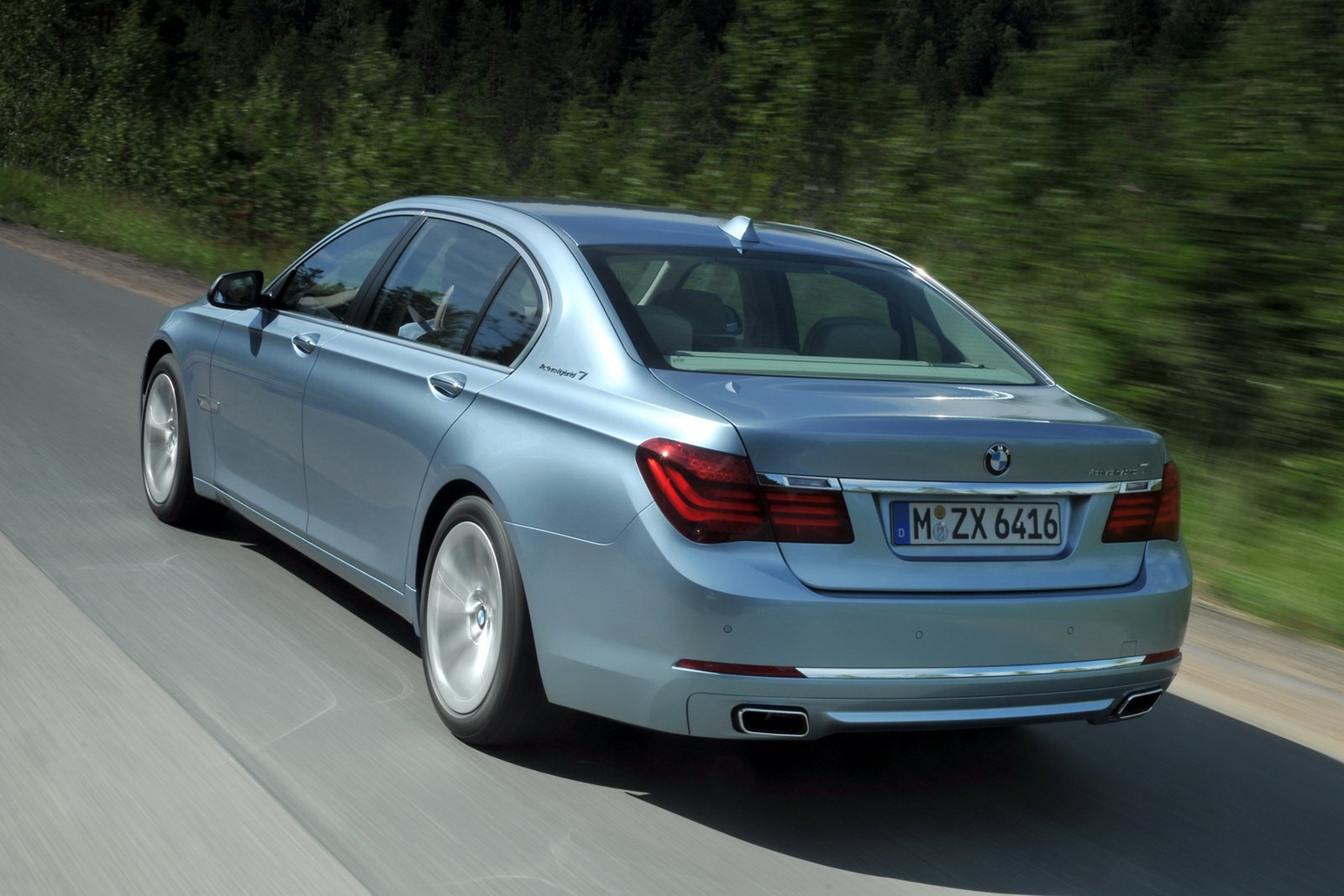 [2013-BMW-7-Series-111%255B2%255D.jpg]