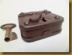 ANTIQUE AND VINTAGE OLD PADLOCK ANTIQUE AND VINTAGE OLD PADLOCK