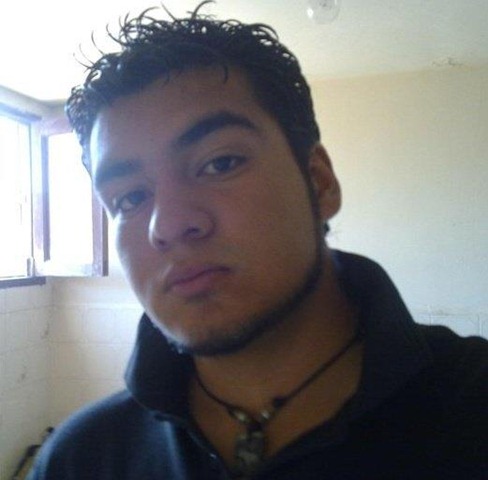 [hombres%2520guapos%255B2%255D.jpg]