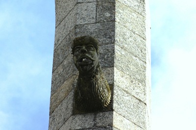 [Gloria%2520Ishizaka%2520-%2520Guarda%2520-%2520S%25C3%25A9%2520Catedral%2520-%2520gargula%2520trocada%255B4%255D.jpg]