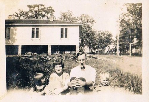 [Annie%252C%2520Naomi%252C%2520Arlie%252C%2520and%2520Billy%2520%2528Alfords%255B7%255D.jpg]