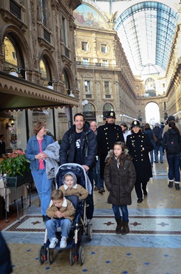 Milan covered shopping4
