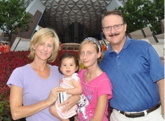 [family-photo--Lynn-Willing6.jpg]