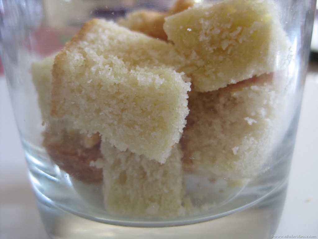 [layer%2520cubes%2520in%2520trifle%2520dish%255B8%255D.jpg]