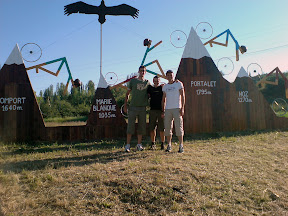 La foto típica con Javi y Alfredo la tarde antes de la Quebrantahuesos 2007