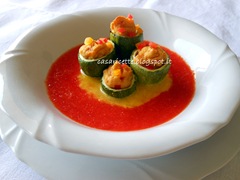 lcdr zucchine ripiene con mousse di ceci, coriandoli e salsa piccante di peperoni lcdr zucchine ripiene con mousse di ceci, coriandoli e salsa piccante di peperoni