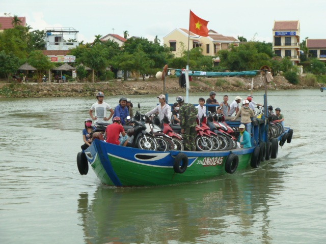 [Vietnam-Hoi-An-River-16-August-2012-%255B3%255D.jpg]