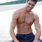 Veja esse e outros ensaios no http://www.my.opera.com/theboyv02