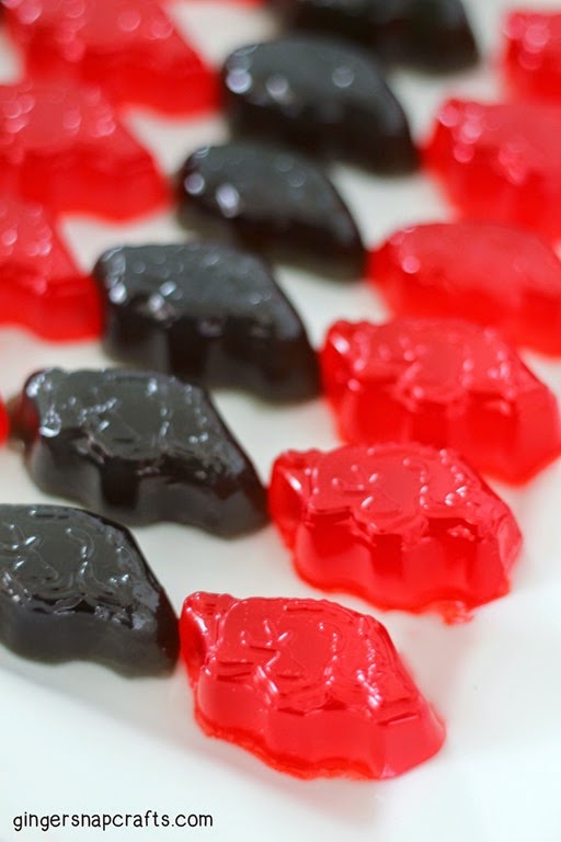 [Jell-O-University-Mold-Jigglers5.jpg]