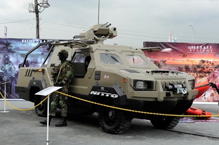 AMPHIBIAN TRUCK MIAS2012