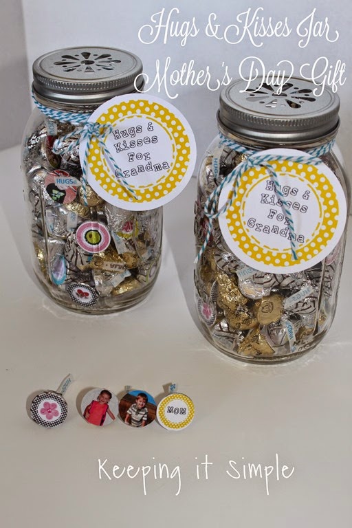 [Mother%2527s-Day-Idea-Hugs-and-kisses-jar%2520%2523freeprintable%255B3%255D.jpg]