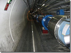 256px-Large_Hadron_Collider_dipole_magnets_IMG_0955