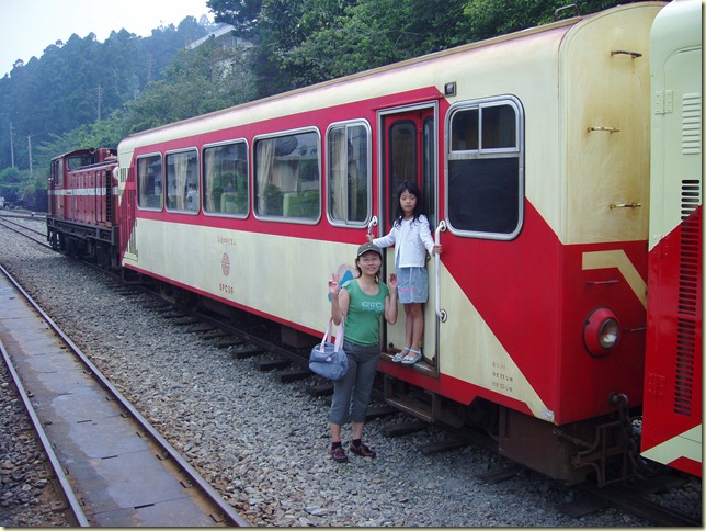 阿里山小火車 阿里山小火車
