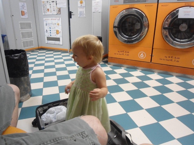 [067-640x4804.jpg]
