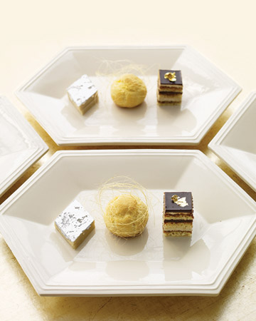 and these shiny petit fours are exquisite.(marthastewartweddings.com)