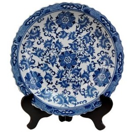 14-inch blue and white chinese porcelain decorative plate