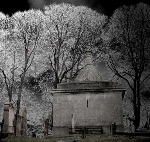 [Shankill%2520Graveyard%255B6%255D.jpg]