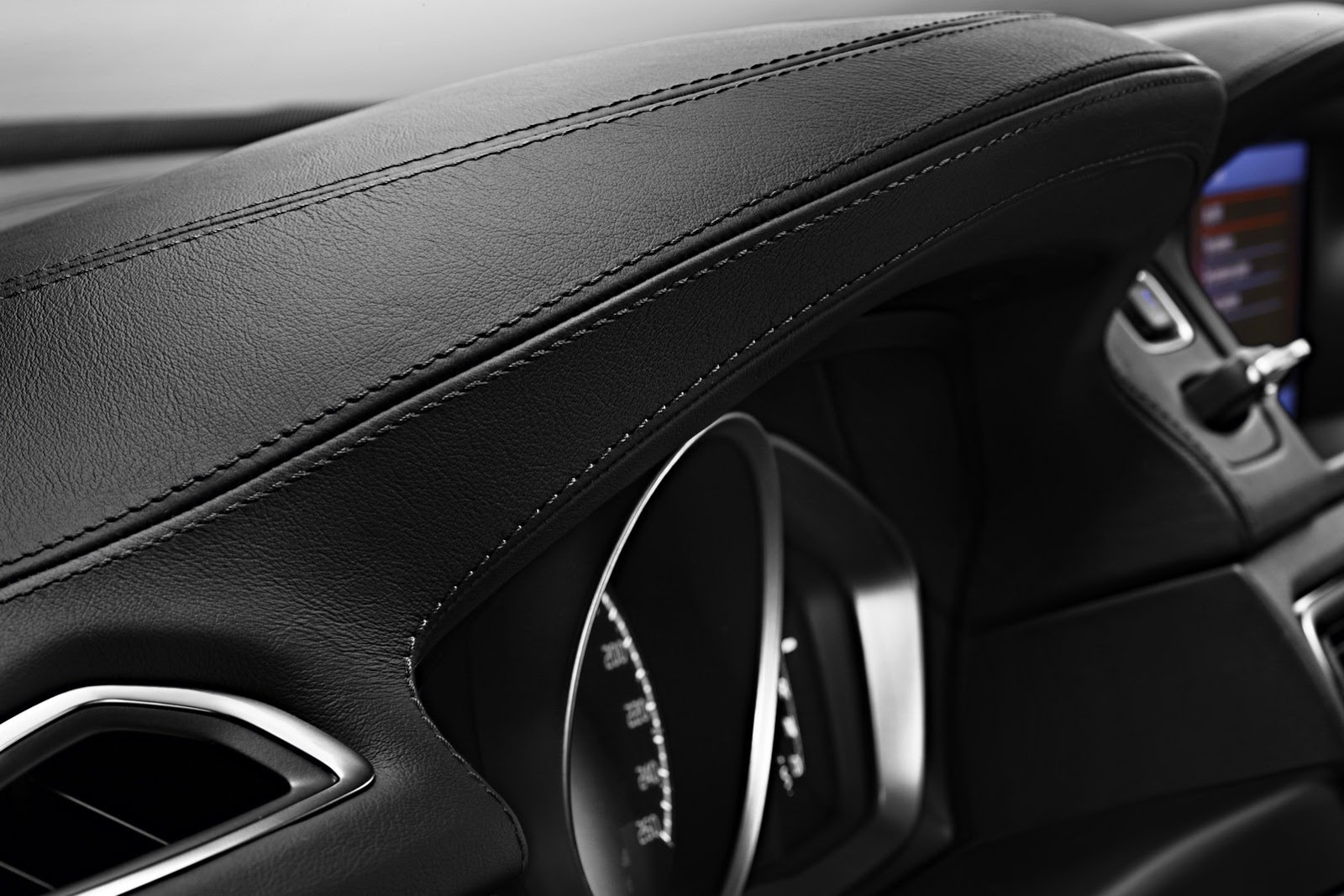 [2014-Volvo-S80-V70-XC70-24%255B2%255D.jpg]