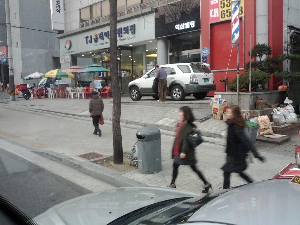 [IMG_20111207_0058115.jpg]