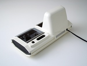 Electer EL-110 digital alarm clock made in Japan by Tonan Electer EL-110 digital alarm clock made in Japan by Tonan