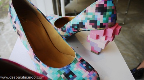 ANREALAGE moda 8 bits geek pixel nerd desbaratinando (1) ANREALAGE moda 8 bits geek pixel nerd desbaratinando (1)