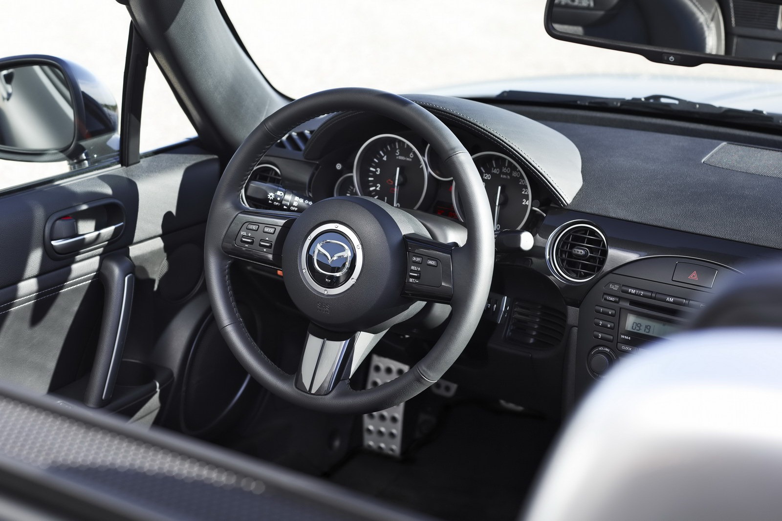 [Mazda-MX-5-Facelift-2012-17%255B2%255D.jpg]